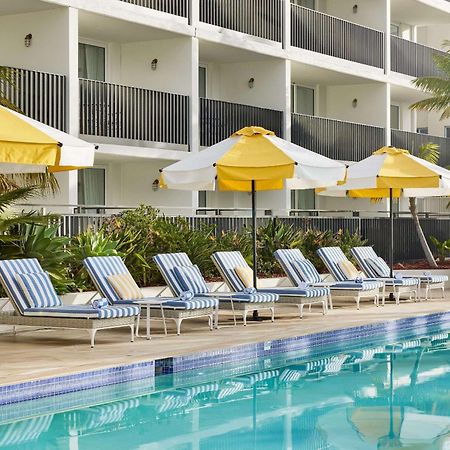 The Beachcomber Hotel & Resort, Ascend Hotel Collection Toukley Ngoại thất bức ảnh The pool at The Standard, East Village